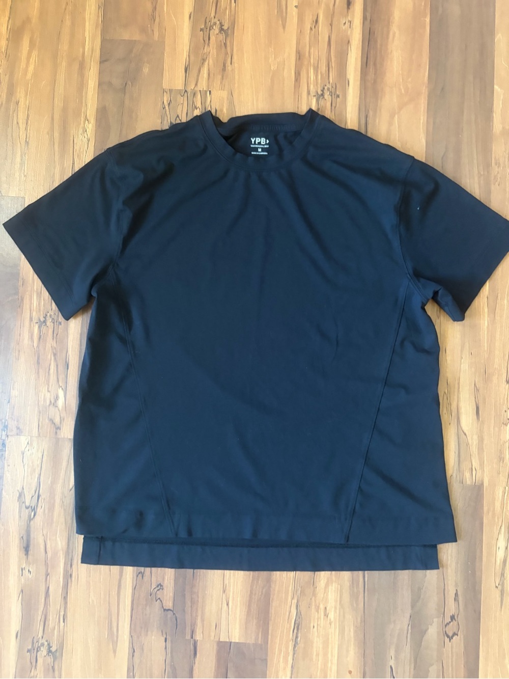 Abercrombie & Fitch YPB Active Cotton Blend Easy Tee Black Side Slit Small